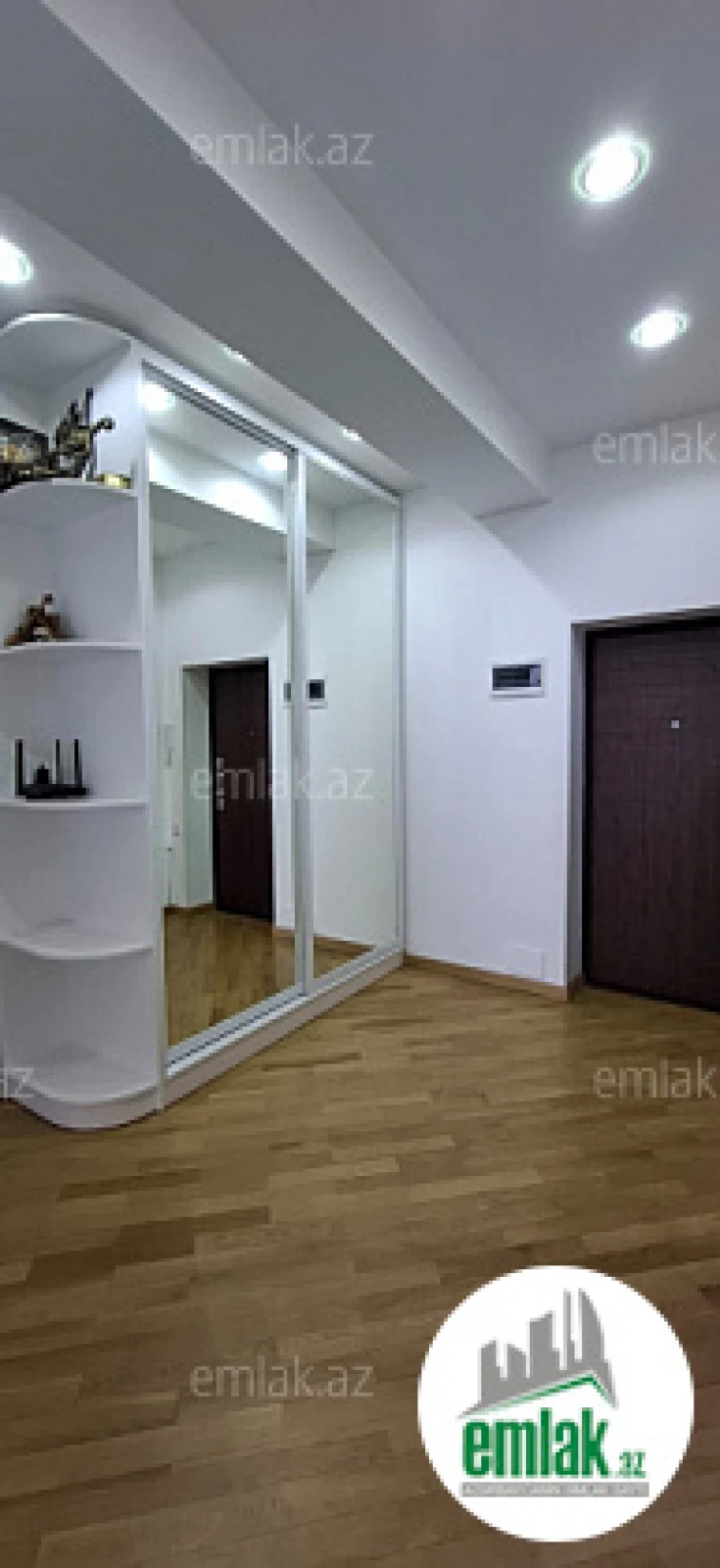 Satılır 3 otaqlı yeni tikili 112 m²