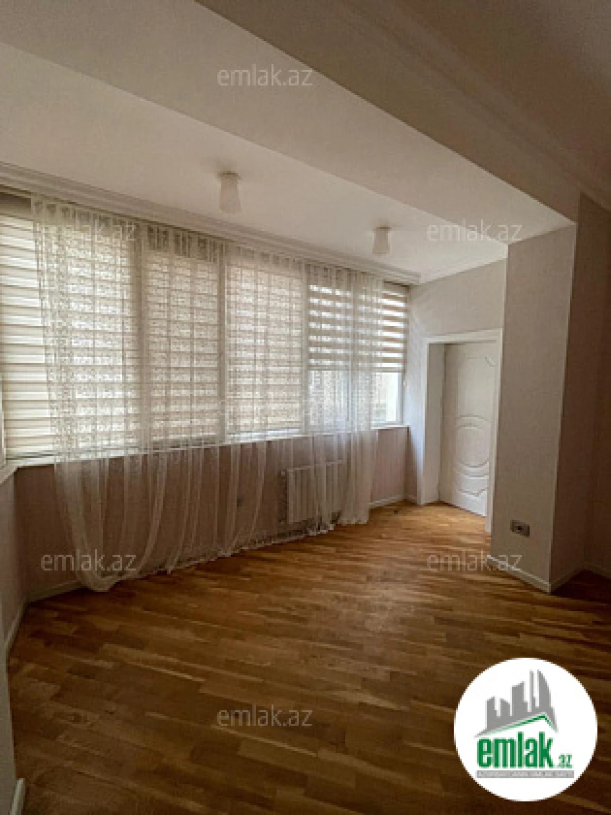 Satılır 3 otaqlı yeni tikili 105 m²