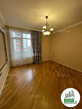 Satılır 3 otaqlı yeni tikili 105 m²
