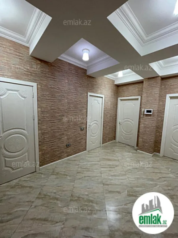 Satılır 3 otaqlı yeni tikili 105 m²