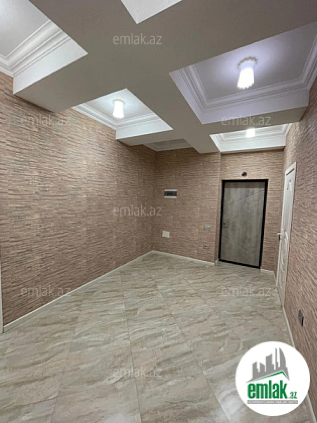 Satılır 3 otaqlı yeni tikili 105 m²