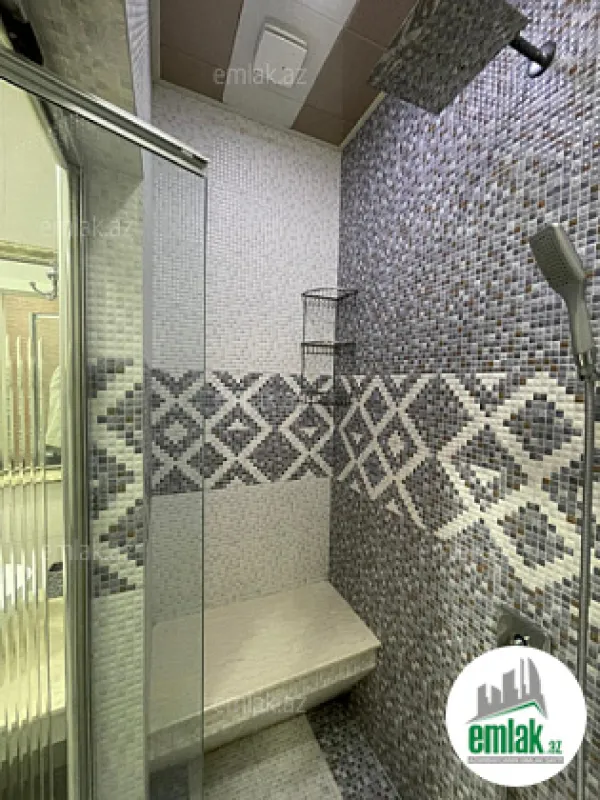 Satılır 3 otaqlı yeni tikili 105 m²