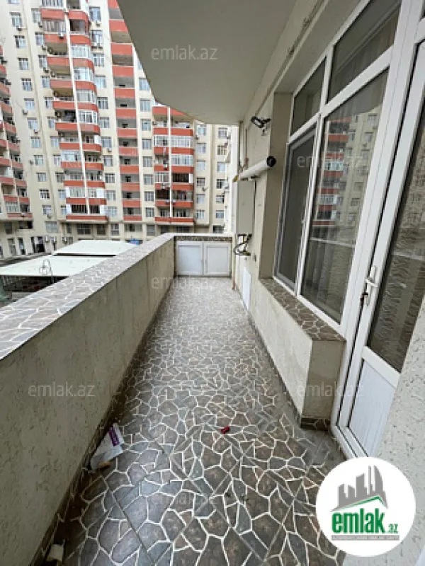 Satılır 3 otaqlı yeni tikili 105 m²
