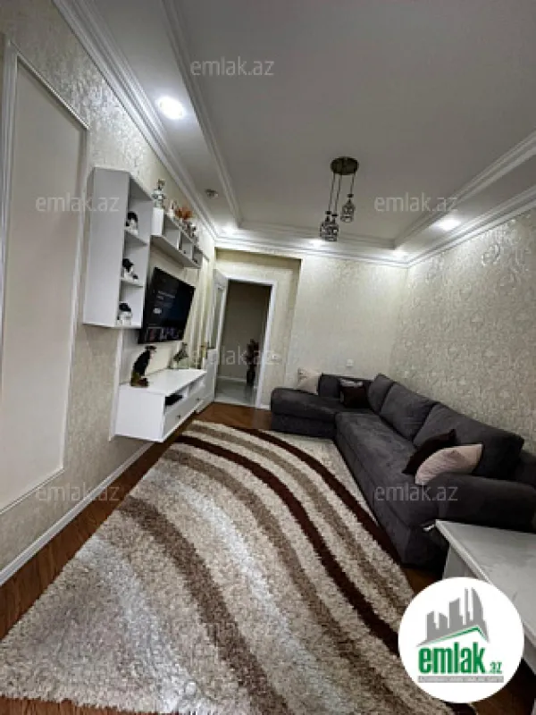 Satılır 2 otaqlı yeni tikili 60 m²