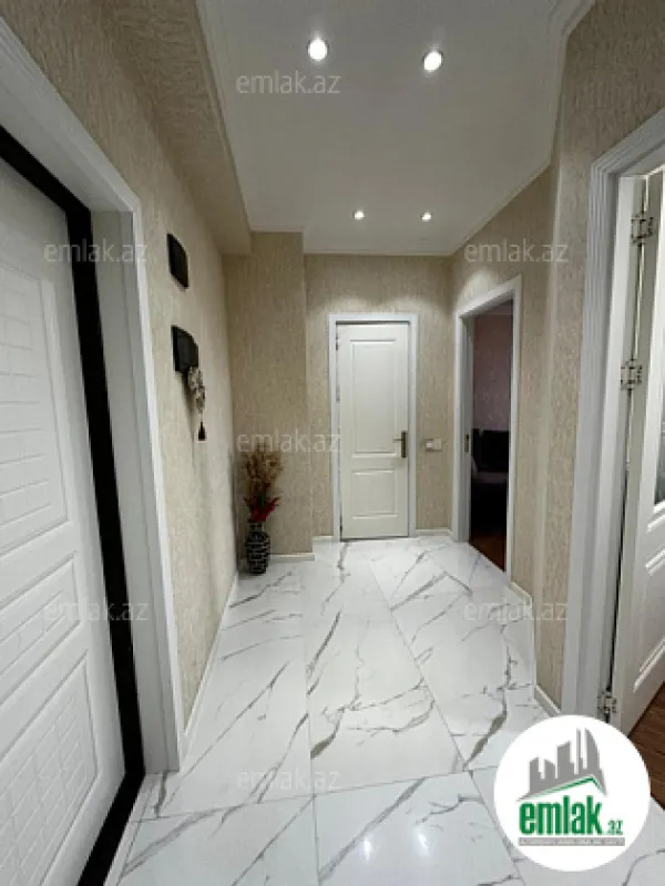 Satılır 2 otaqlı yeni tikili 60 m²