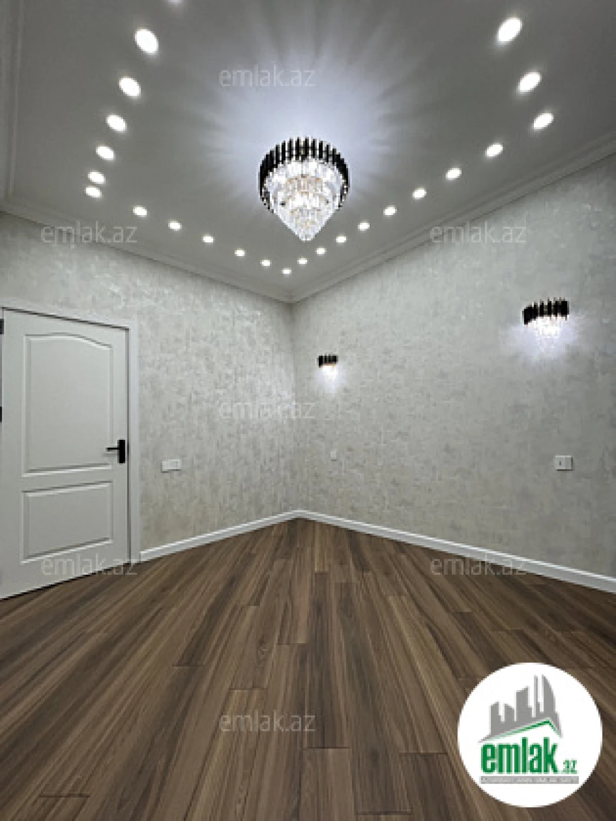 Satılır 2 otaqlı yeni tikili 65 m²