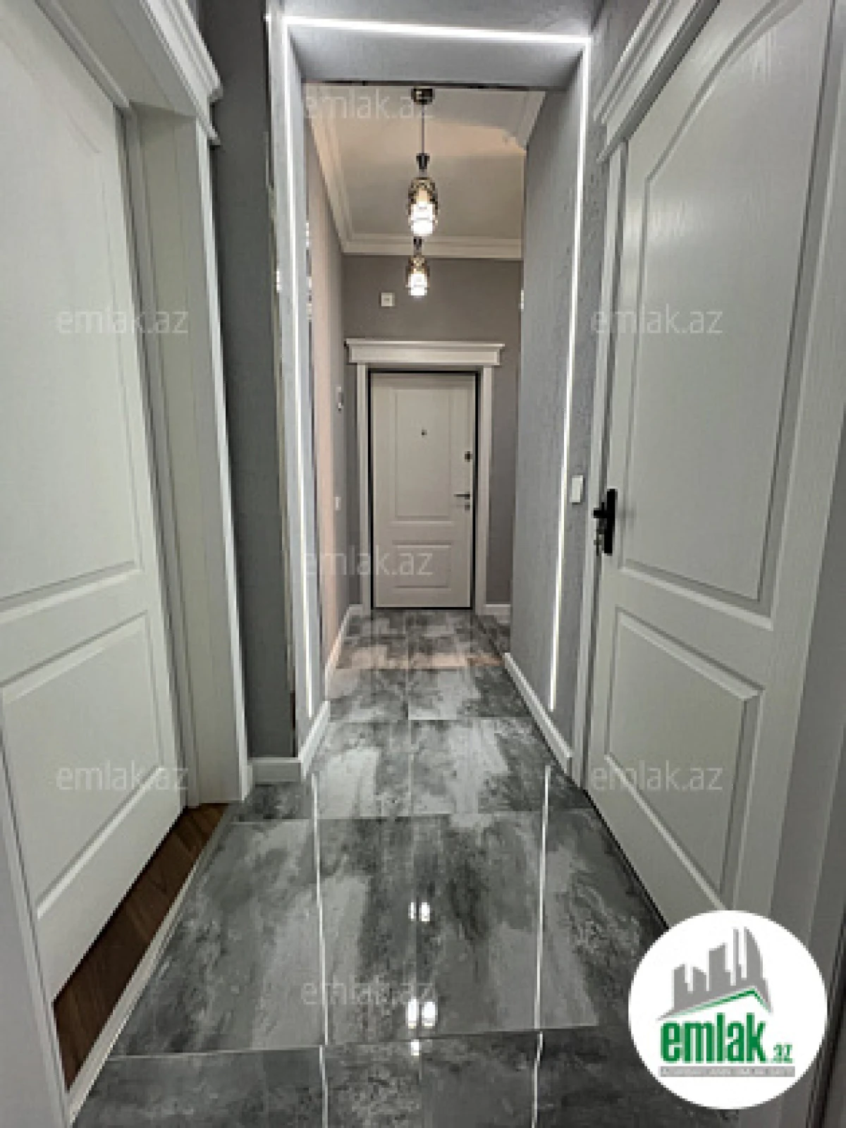 Satılır 2 otaqlı yeni tikili 65 m²