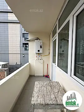 Satılır 2 otaqlı köhnə tikili 65 m²