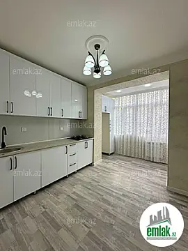 Satılır 2 otaqlı köhnə tikili 65 m²
