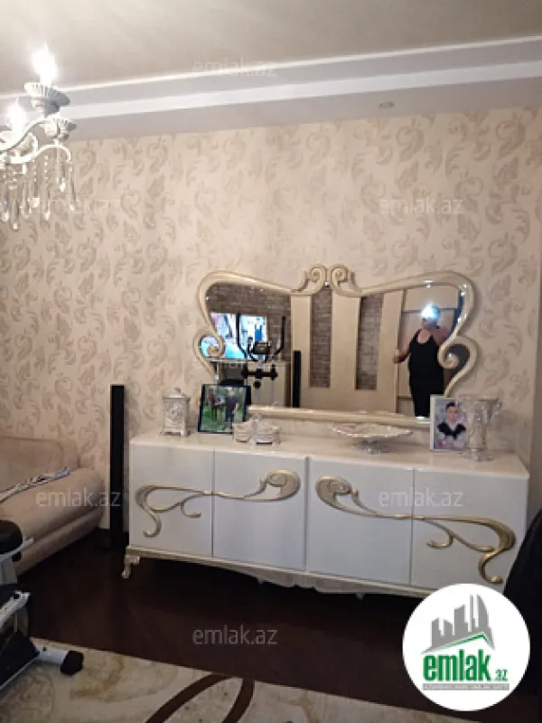 Satılır 3 otaqlı yeni tikili 105 m²