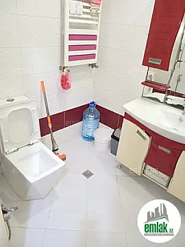 Satılır 3 otaqlı yeni tikili 105 m²