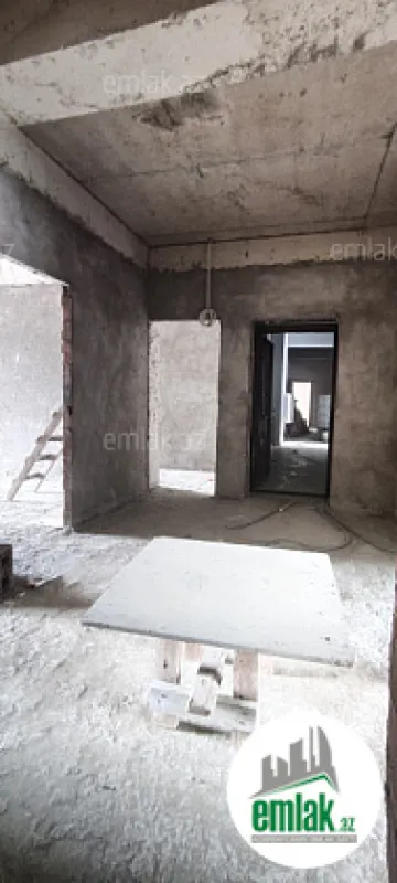 Satılır 3 otaqlı yeni tikili 114 m²