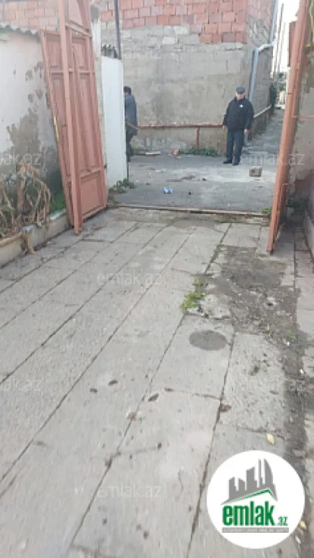 Satılır 3 otaqlı həyət evi 100 m²