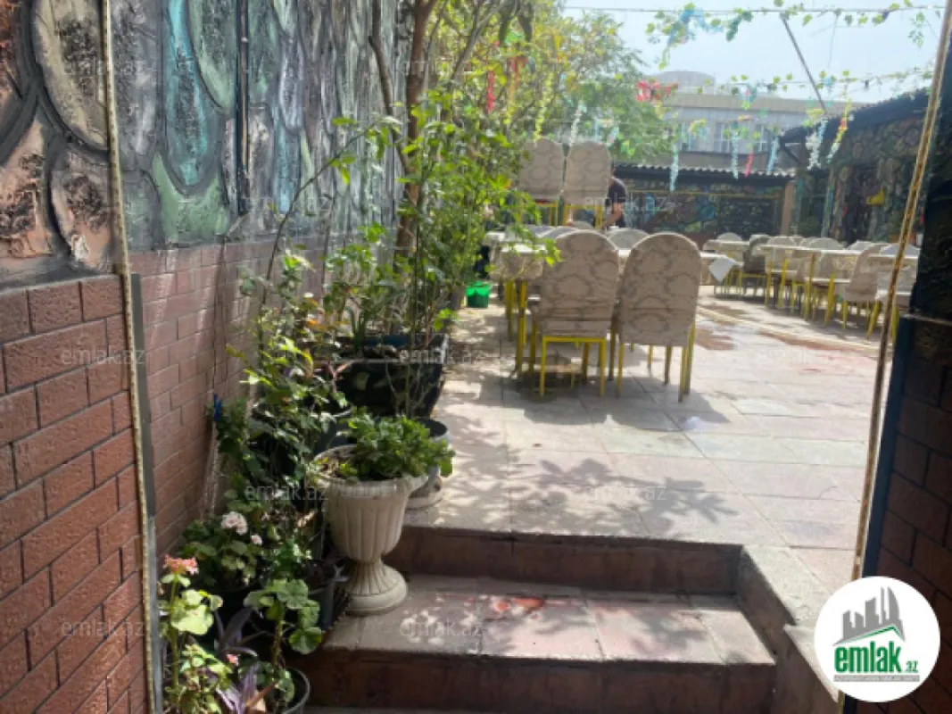 Satılır 6 otaqlı obyekt 350 m²