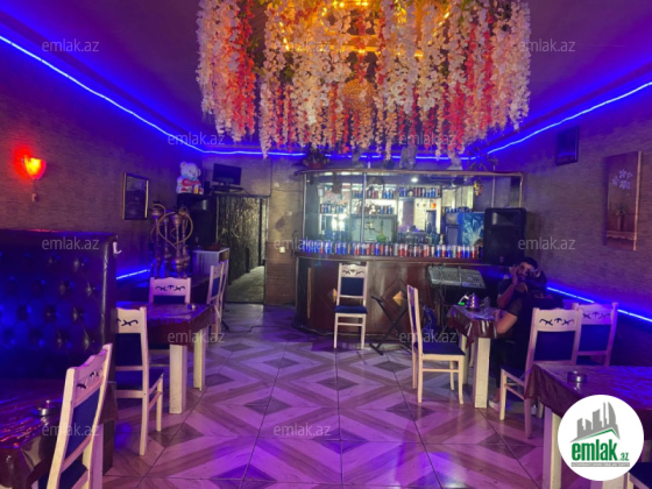 Satılır 6 otaqlı obyekt 350 m²