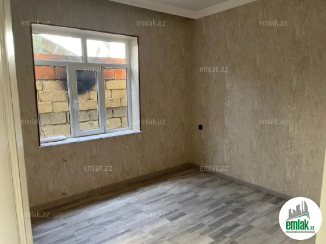 Satılır 4 otaqlı həyət evi 110 m²