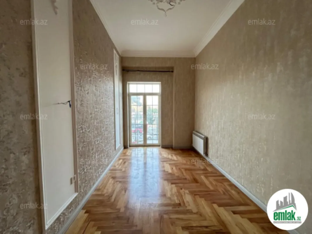 Satılır 2 otaqlı yeni tikili 65 m²