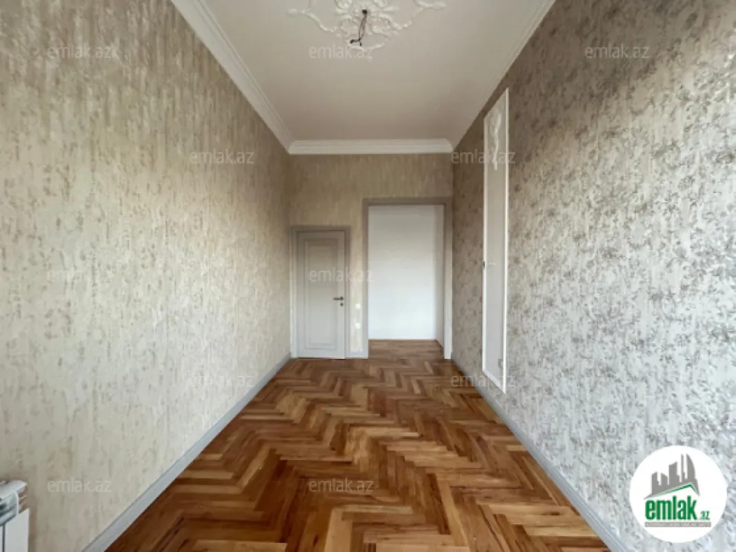 Satılır 2 otaqlı yeni tikili 65 m²