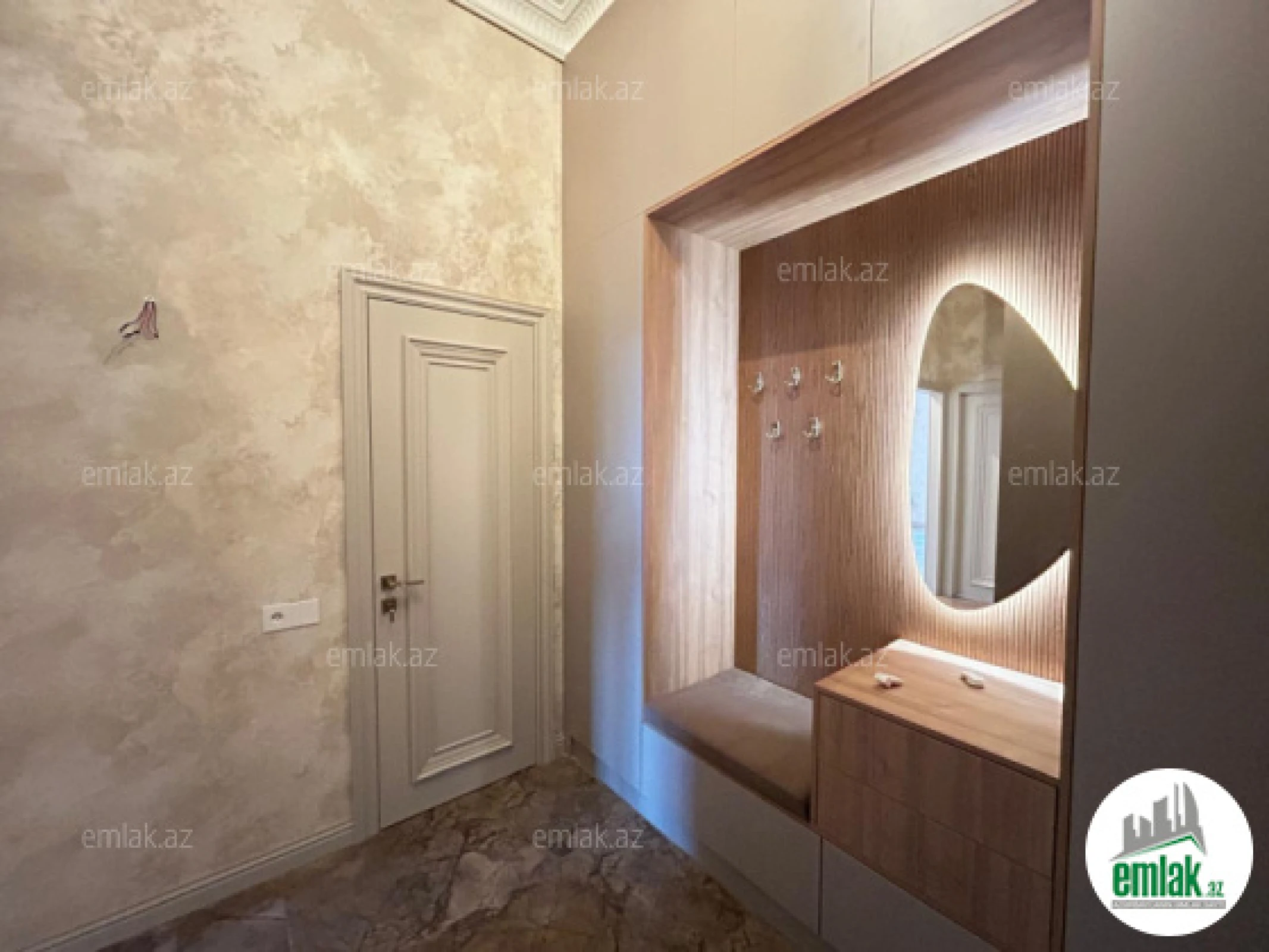 Satılır 2 otaqlı yeni tikili 65 m²