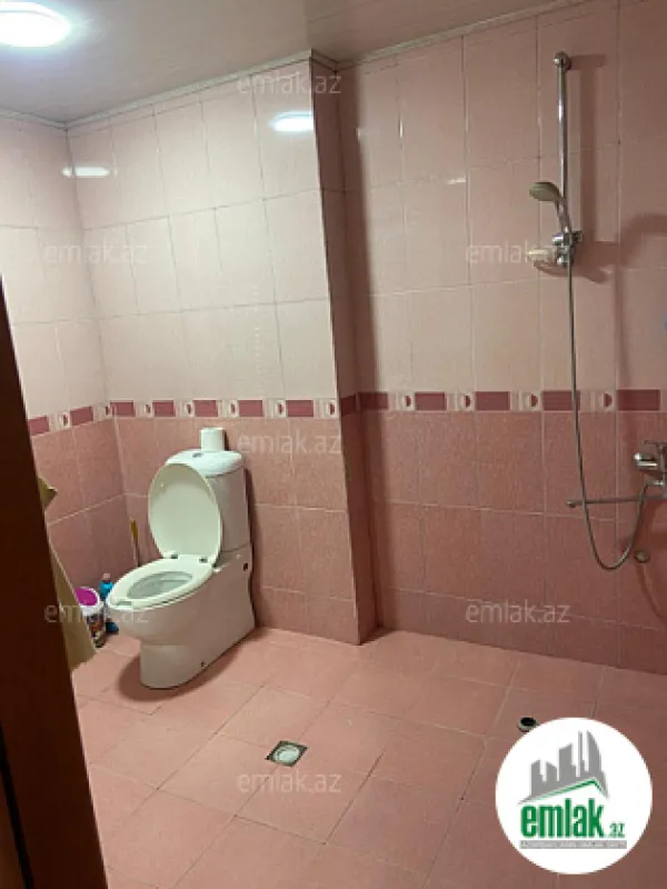 Satılır 3 otaqlı yeni tikili 101 m²