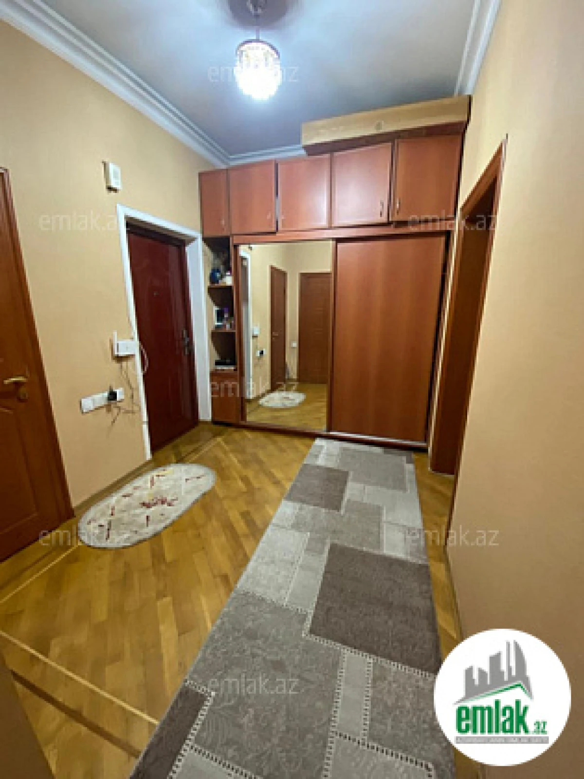 Satılır 3 otaqlı yeni tikili 101 m²