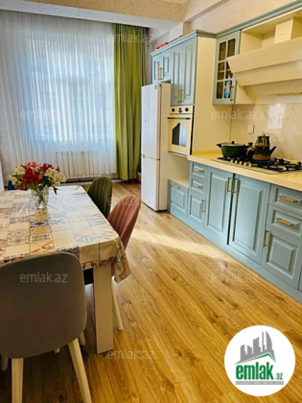 Satılır 2 otaqlı yeni tikili 96 m²