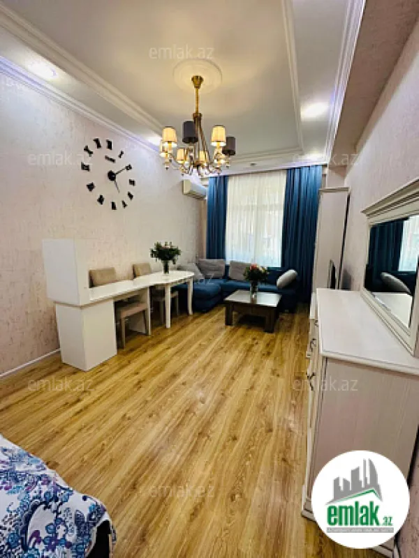 Satılır 2 otaqlı yeni tikili 96 m²