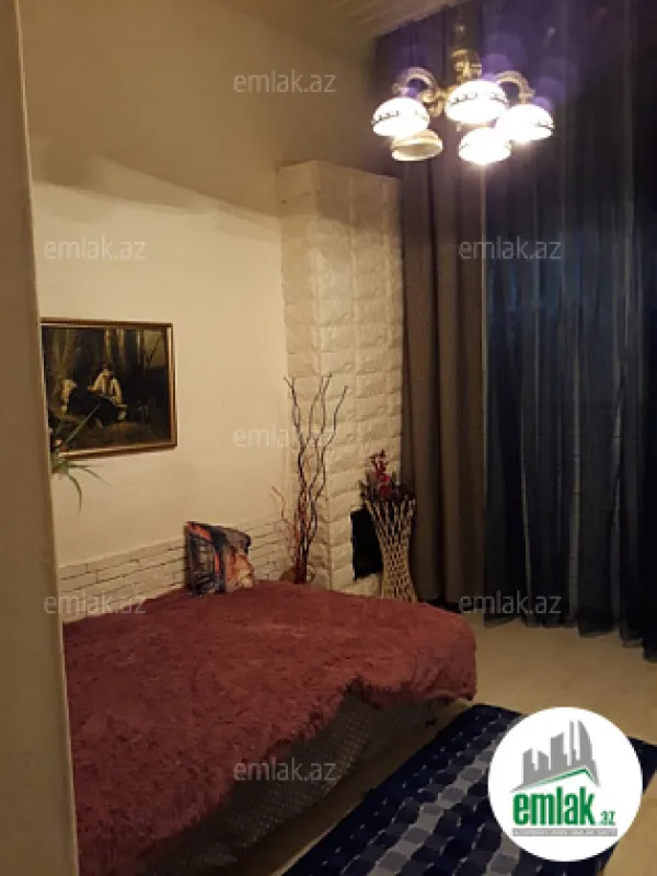 Satılır 1 otaqlı köhnə tikili 35 m²