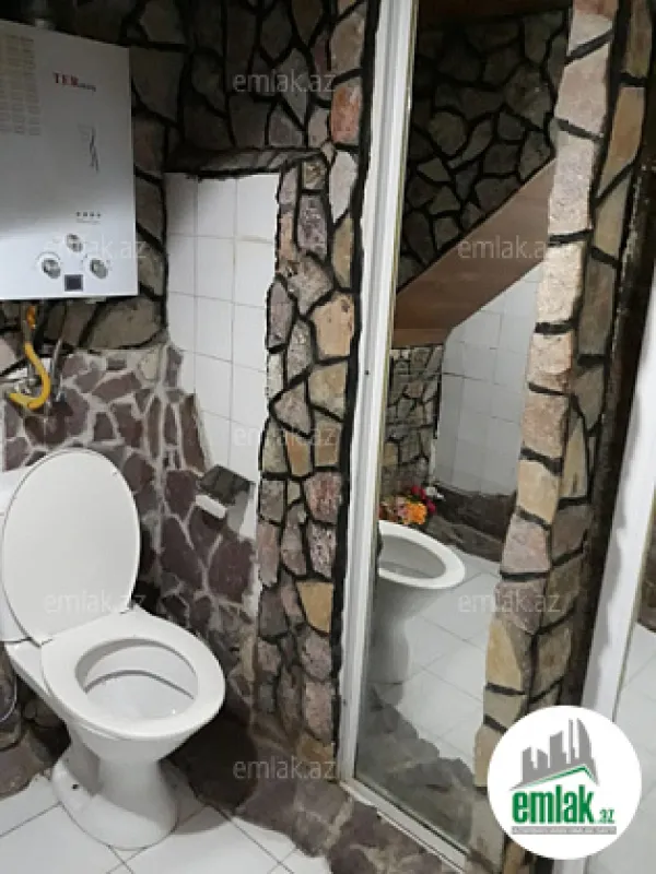 Satılır 1 otaqlı köhnə tikili 35 m²