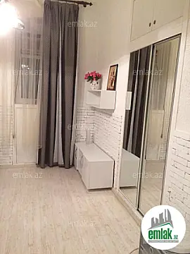 Satılır 1 otaqlı köhnə tikili 35 m²
