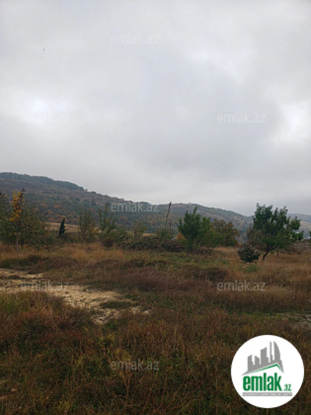 Satılır torpaq sahəsi 30 m²