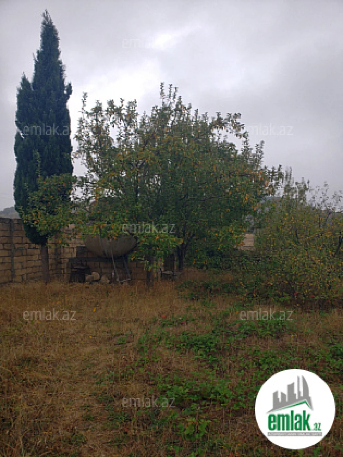 Satılır torpaq sahəsi 30 m²