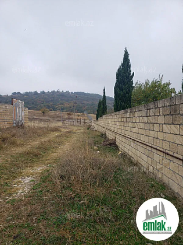 Satılır torpaq sahəsi 30 m²