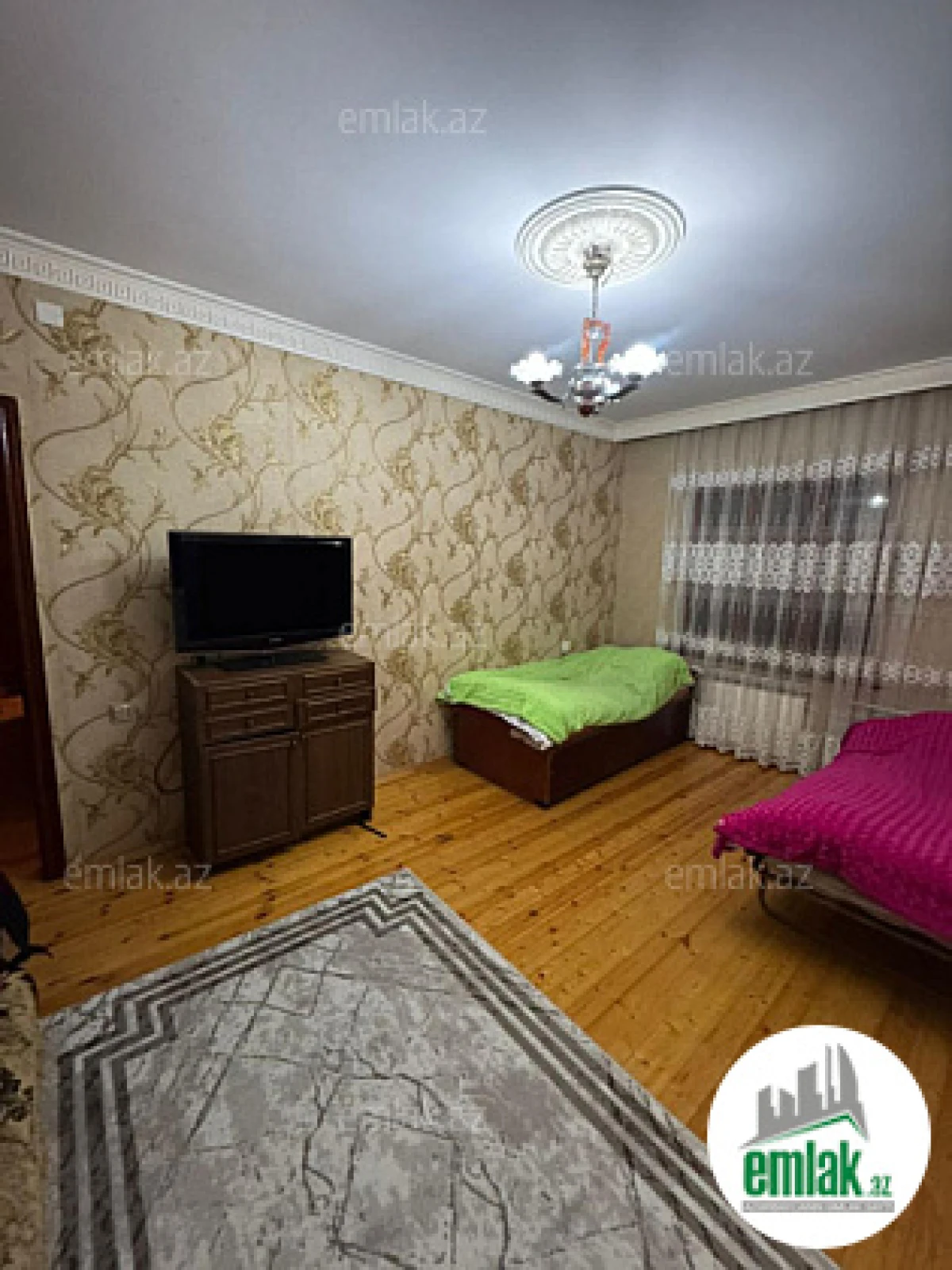 Satılır 2 otaqlı köhnə tikili 47 m²