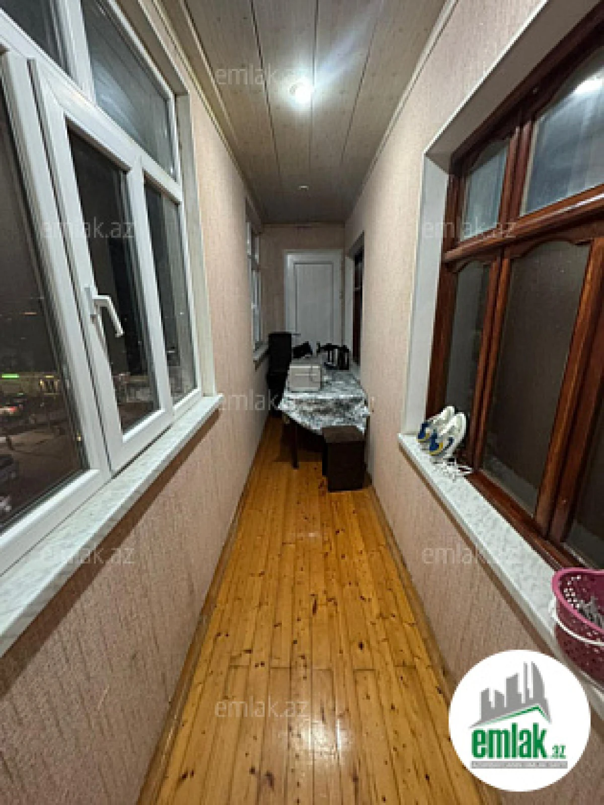 Satılır 2 otaqlı köhnə tikili 47 m²