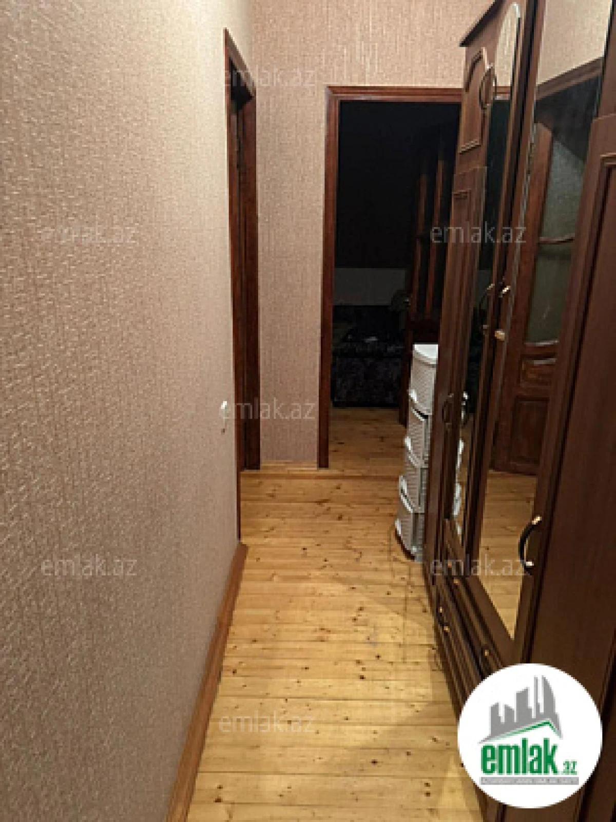 Satılır 2 otaqlı köhnə tikili 47 m²