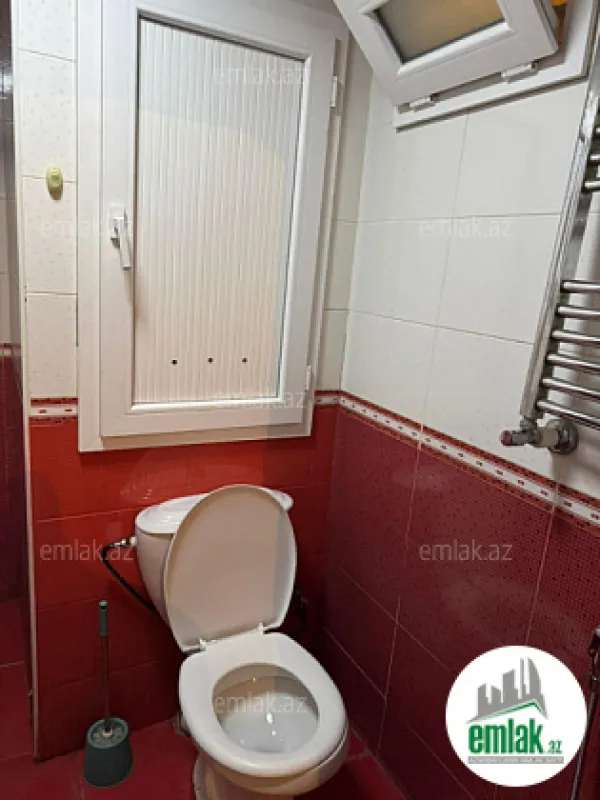 Satılır 2 otaqlı köhnə tikili 47 m²