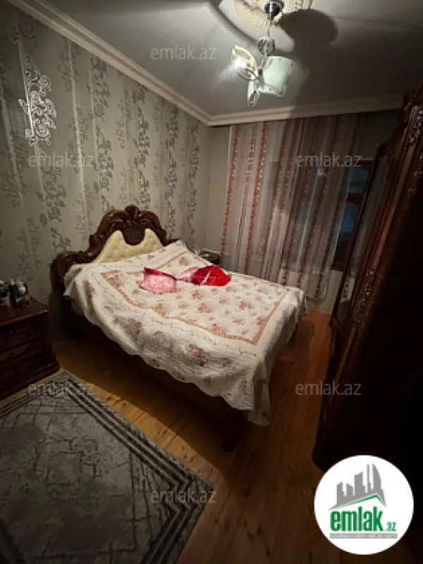 Satılır 2 otaqlı köhnə tikili 47 m²