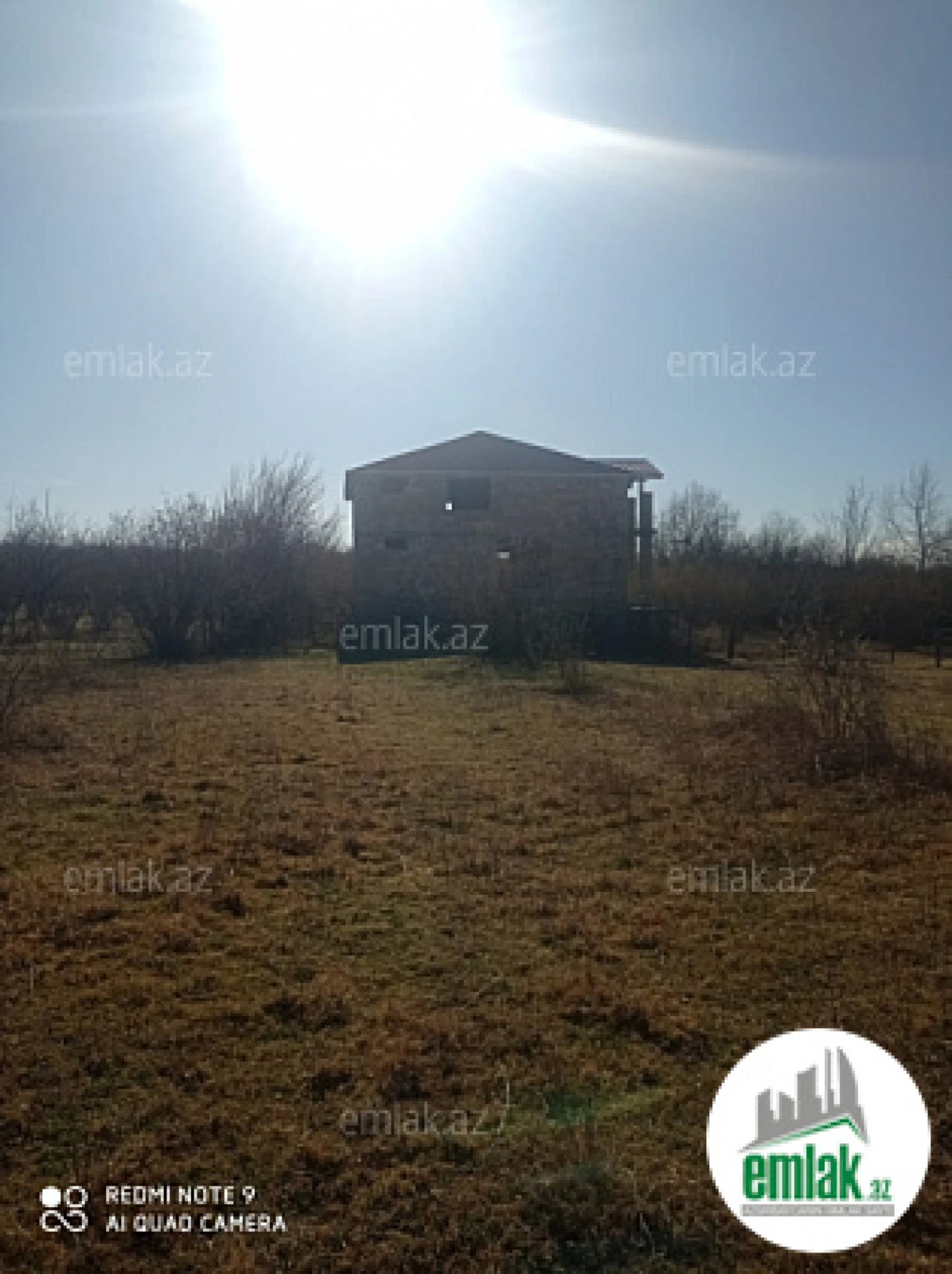 Satılır torpaq sahəsi 15 m²