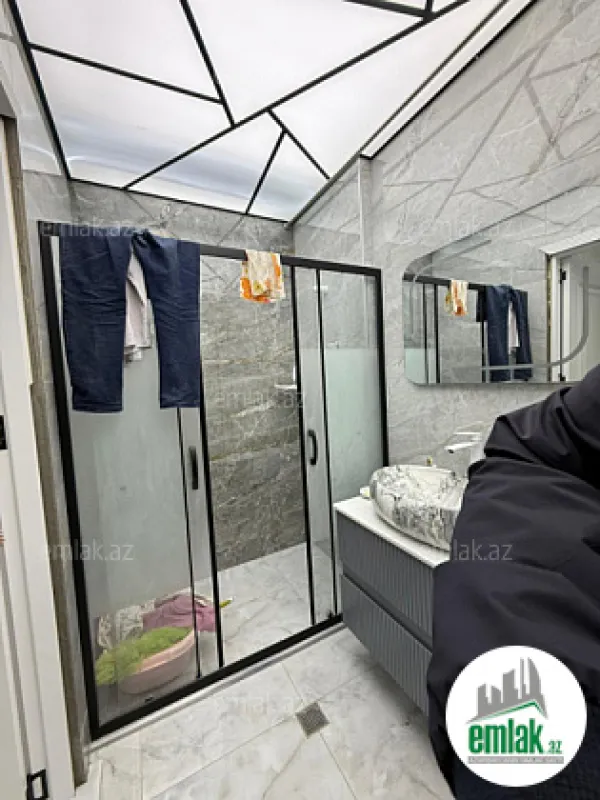 Satılır 2 otaqlı yeni tikili 65 m²