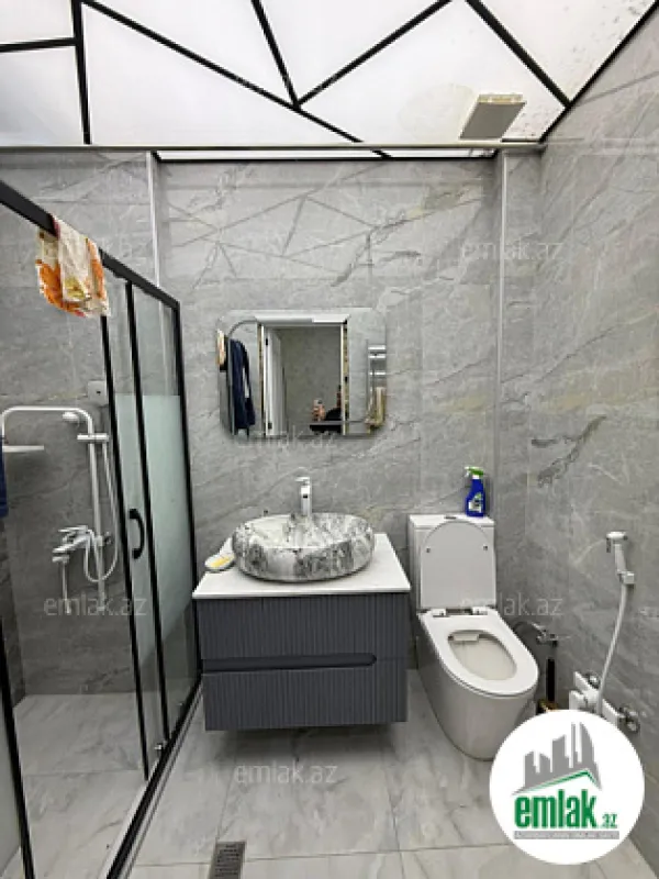 Satılır 2 otaqlı yeni tikili 65 m²