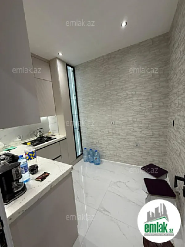 Satılır 2 otaqlı yeni tikili 65 m²