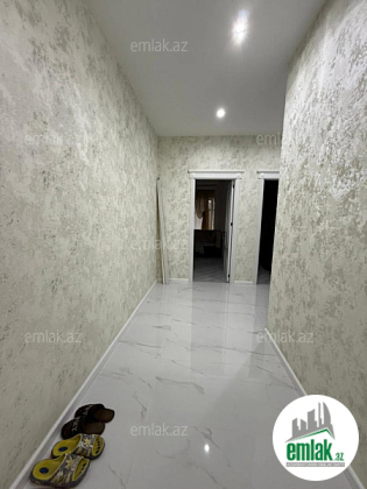 Satılır 2 otaqlı yeni tikili 65 m²