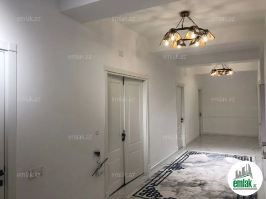 Satılır 4 otaqlı yeni tikili 170 m²