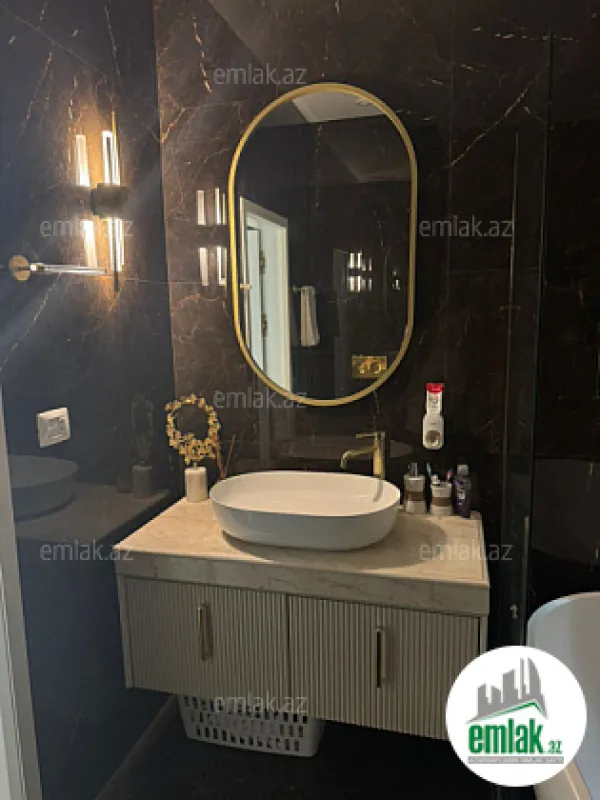 Satılır 48 otaqlı yeni tikili 2 m²