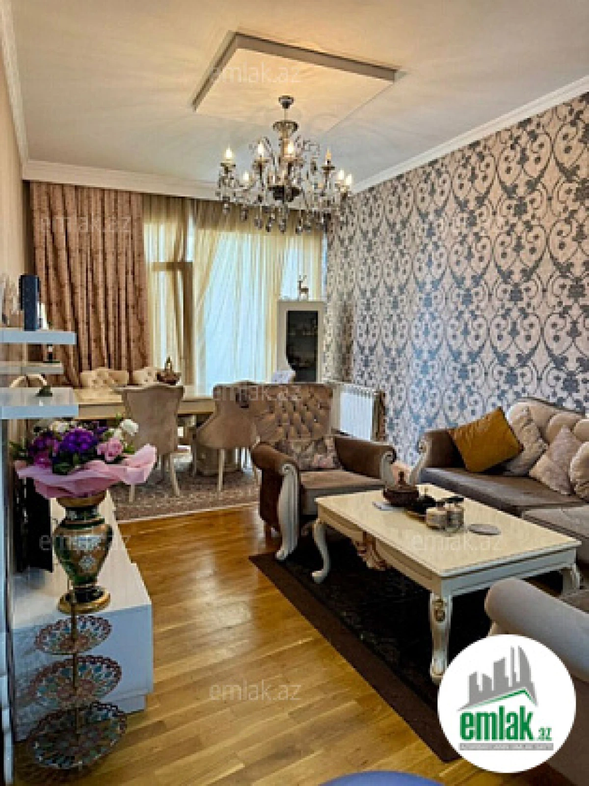 Satılır 3 otaqlı yeni tikili 140 m²