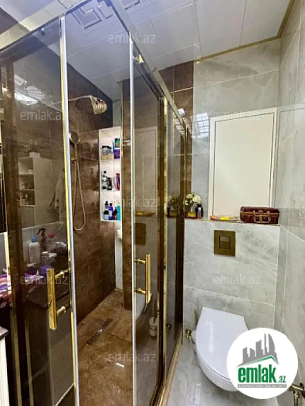 Satılır 3 otaqlı yeni tikili 140 m²