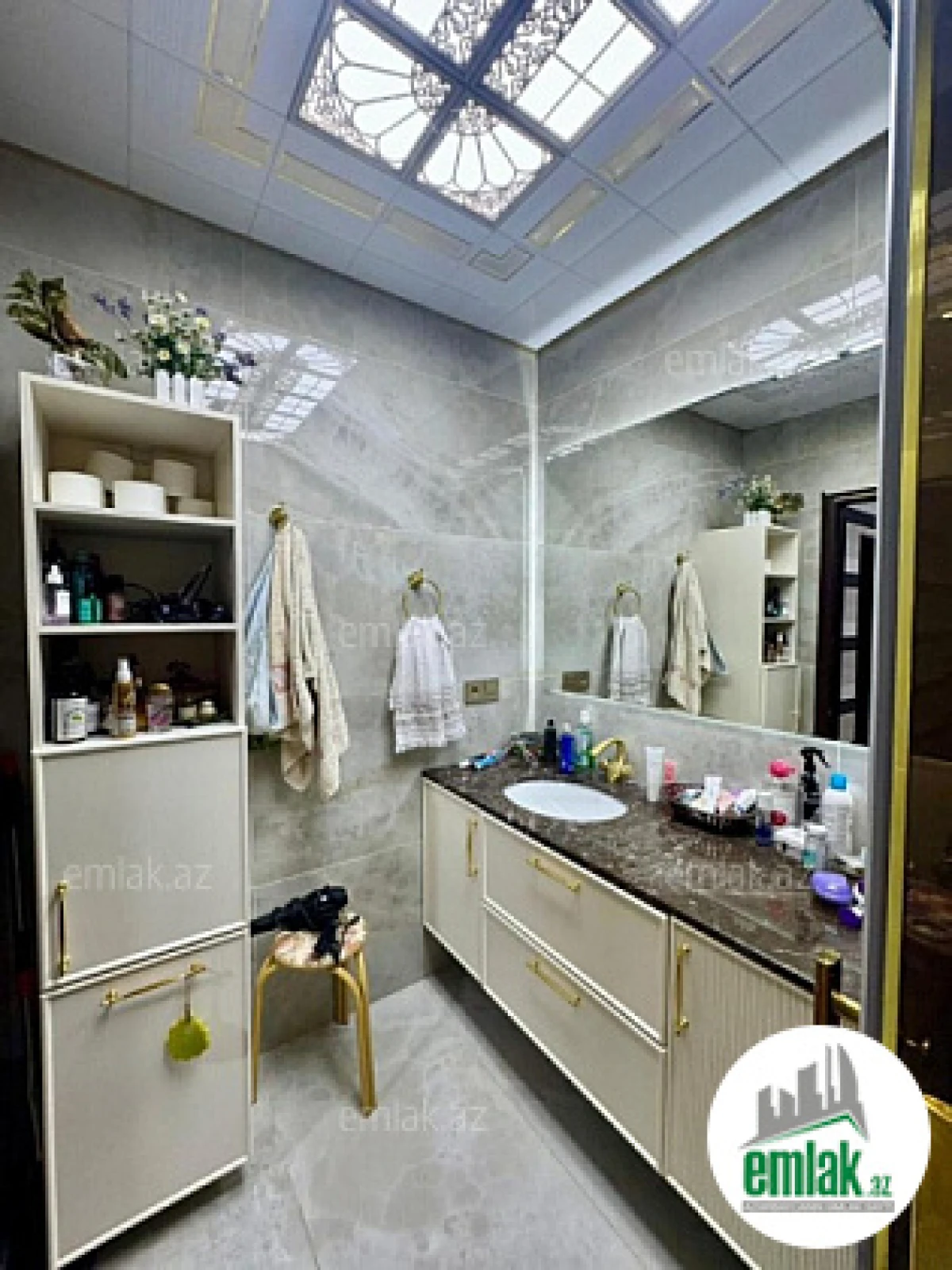 Satılır 3 otaqlı yeni tikili 140 m²