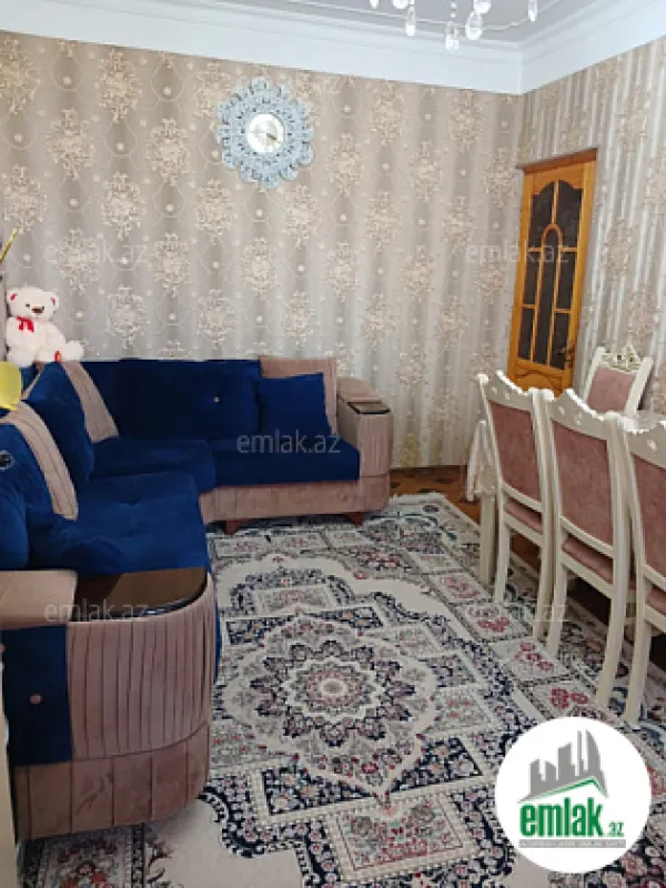 Satılır 3 otaqlı köhnə tikili 85 m²