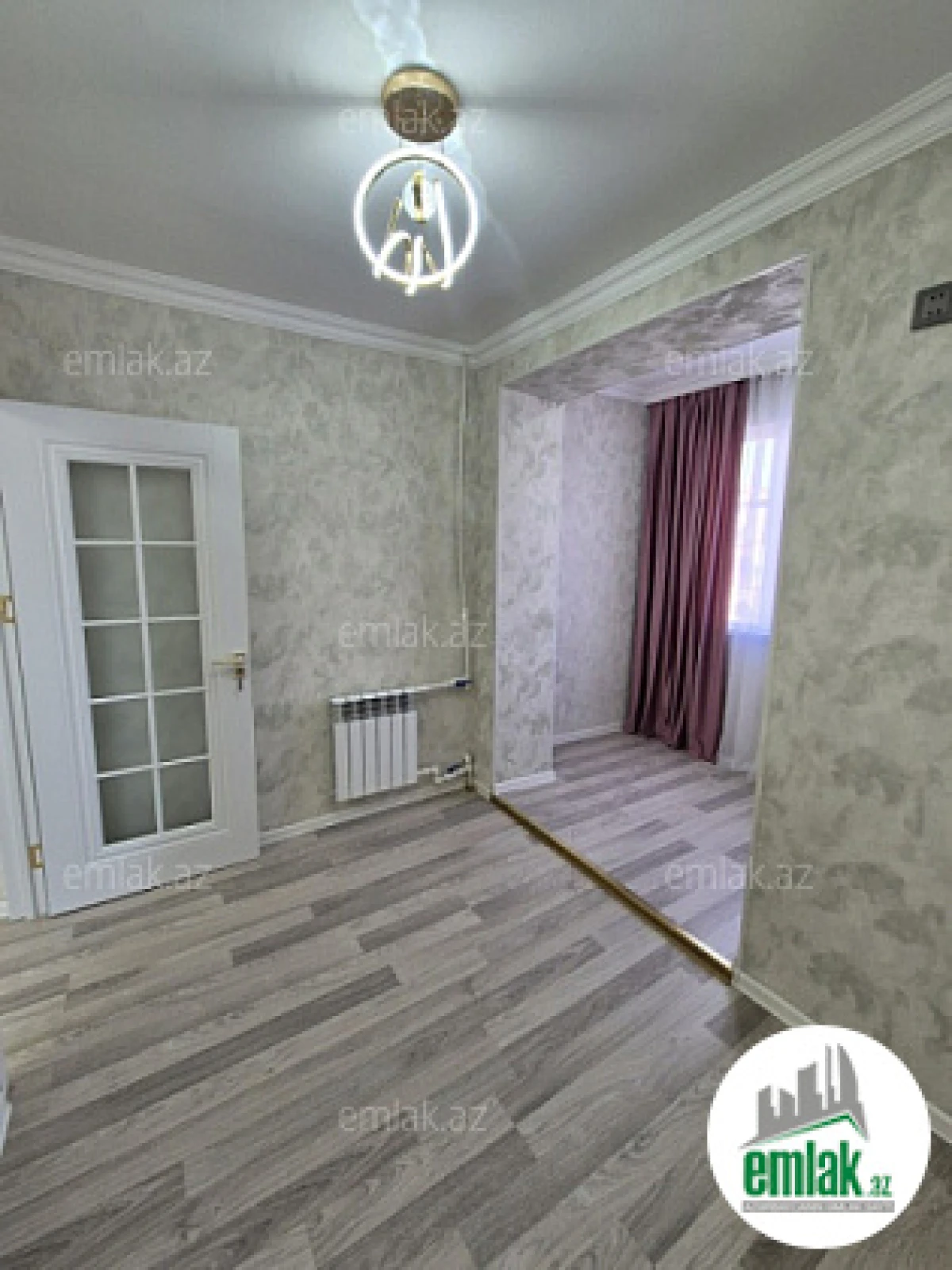 Satılır 2 otaqlı köhnə tikili 38 m²
